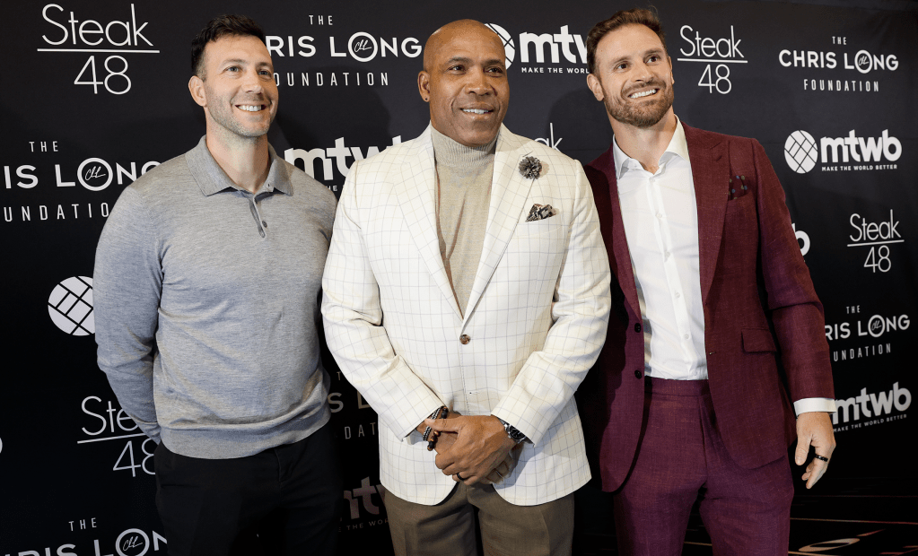 NFL Legends Connor Barwin & Chris Long Host the Third Annual “Team Dinner,” a star-studded red-carpet event at Steak 48 benefiting Make The World Better and the Chris Long&nbsp;Foundation