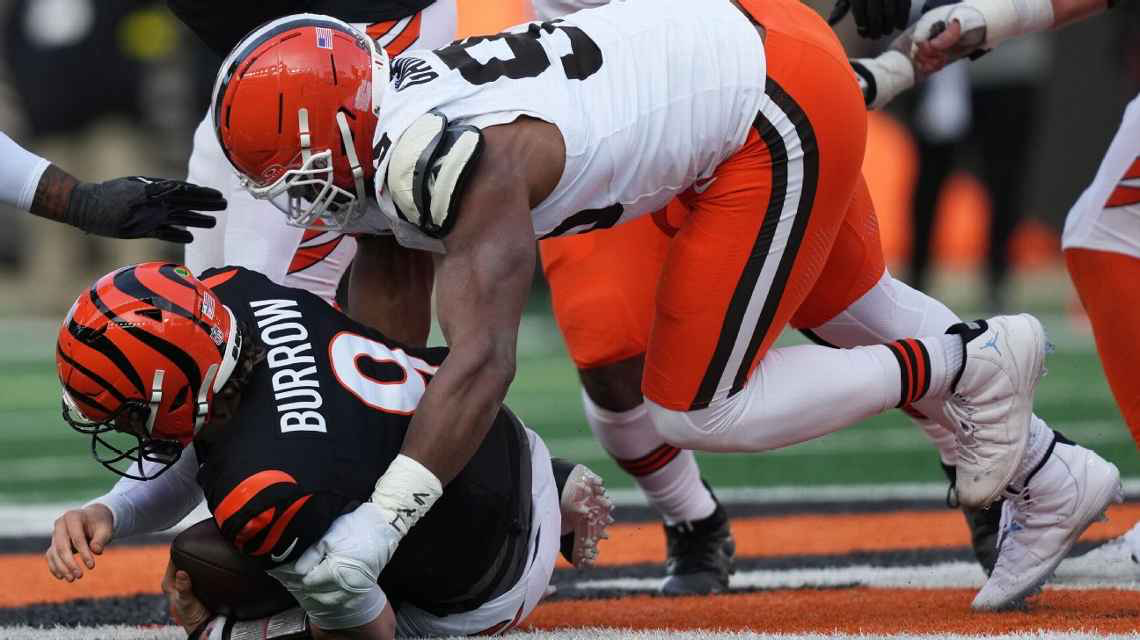 WATCH: Browns Myles Garrett shares heartwarming moment after breaking record
